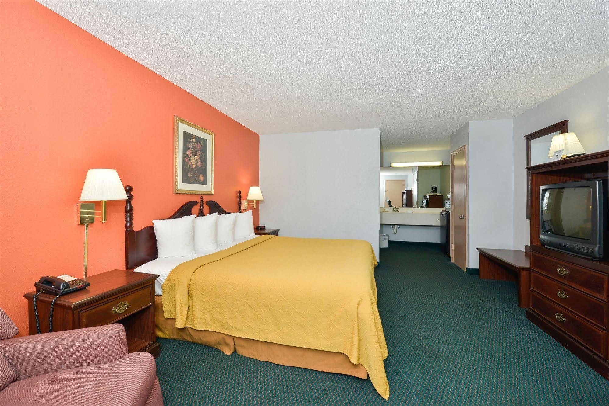Suburban Studios Hinesville - Fort Stewart Area Экстерьер фото